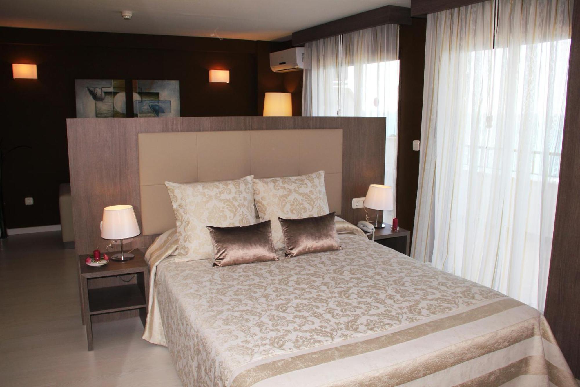Hotel Playas De Torrevieja Ngoại thất bức ảnh